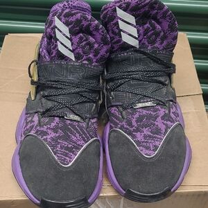 Mens  Sneakers Size 14